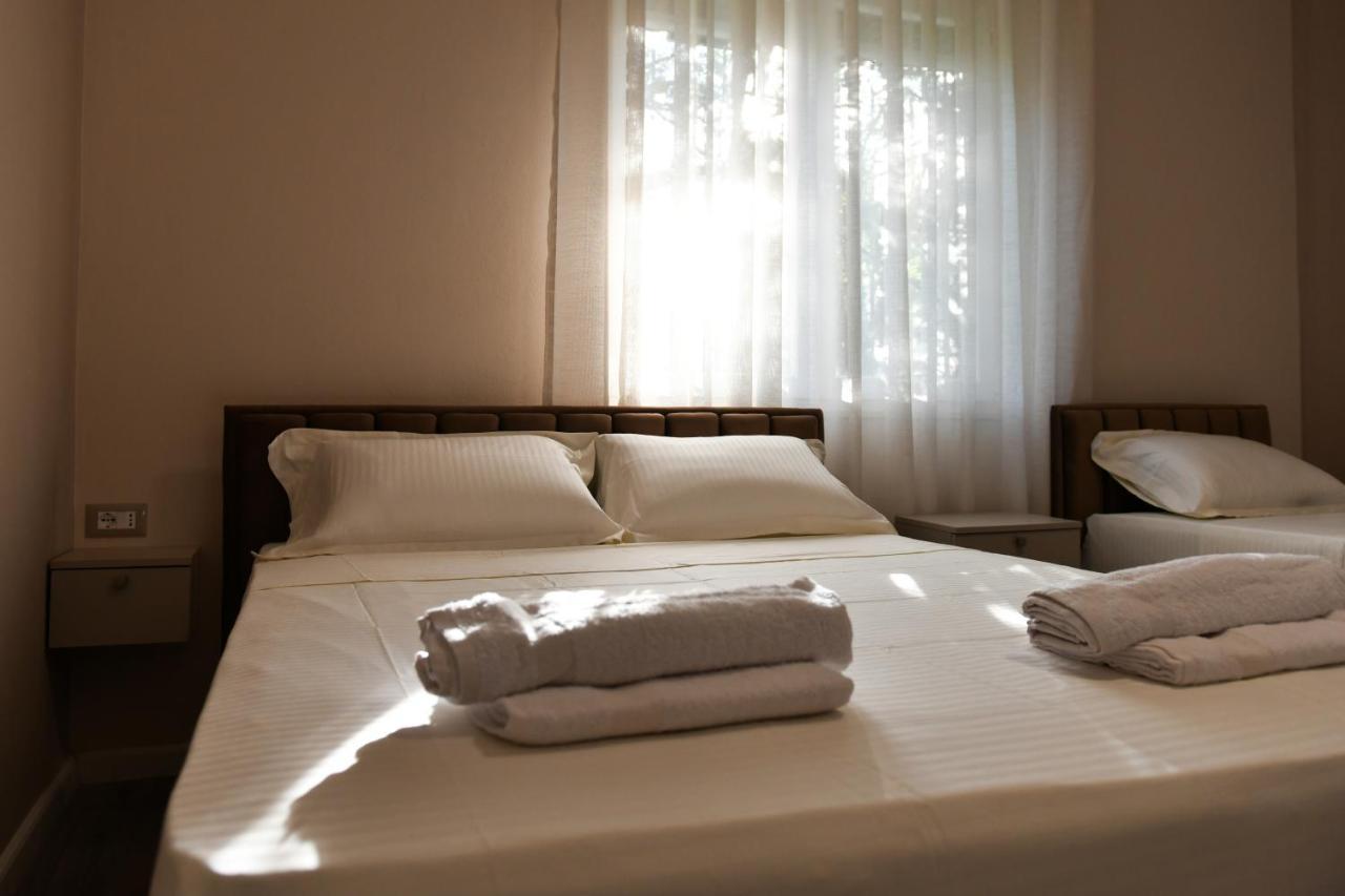 Nicolaus Hidden Gem Villa Shkoder Bagian luar foto